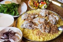 طرز تهیه منسف؛ غذای محلی و لذیذ اردنی
