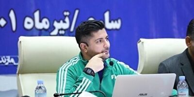 استفاده از VAR با داور ایرانی در لیگ برتر فوتبال
