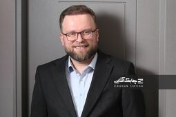 مادامی که مدل‌های پاداش‌دهی و مدیریت ریسک در بانک ها سنتی باشد تحول دیجیتال در سطح باقی می‌ماند 