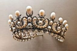 خسارت دزدی بزرگ لوور اعلام شد