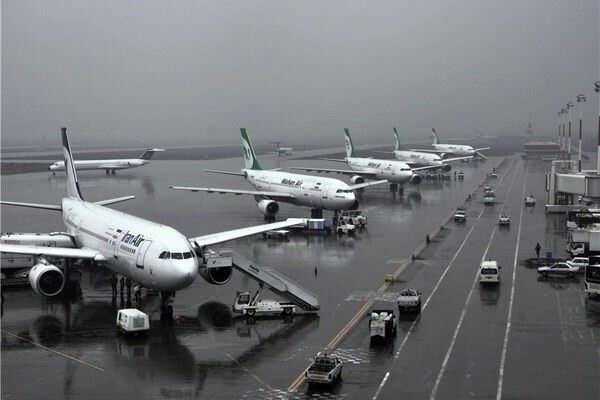 پروازها تا بعدازظهر فردا لغو میمانند