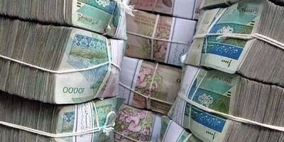 نقدینگی از ۵۰۰۰ هزار میلیارد تومان گذشت