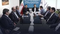 بررسی اجرای طرح ملی «کام» در استان همدان با حضور مدیران بیمه معلم
