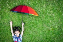 بهترین بیمه عمر برای کودکان؛ راهنمای جامع انتخاب برای والدین آینده‌نگر