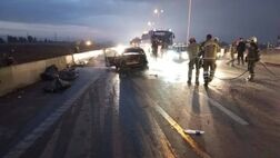 واژگونی آتشین پراید در اتوبان قم - تهران
