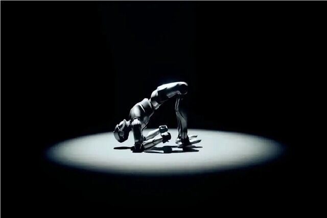 اولین ربات انسان‌نمای فضانورد جهان معرفی شد
