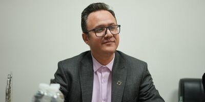 سهم ۴۰۰ میلیون دلاری لیزینگ ایران در مقابل سهم ۱۸۵۰ میلیارد دلاری جهان! 