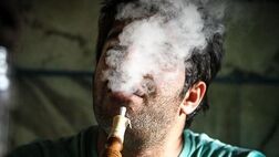 کشیدن تنباکو با قلیان مواد شیمیایی خطرناک را به بدن منتقل می‌کند