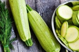 کاهش نفخ با مصرف این خوردنی کم کالری!
