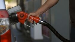 تحلیل یک عضو کمیسیون انرژی درباره قیمت بنزین
