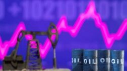 کاهش قیمت نفت آهسته شد
