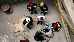 مصدومیت کارگر ساختمانی به دلیل سقوط
