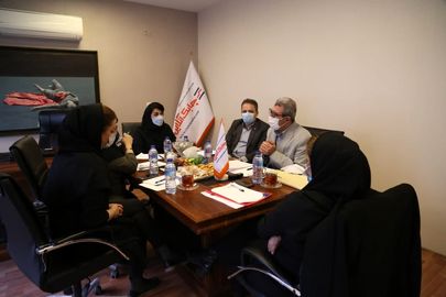 میزگرد بررسی کارشناسی چالش های بیمه‌های عمر  و سرمایه گذاری در چابک آنلاین برگزار شد