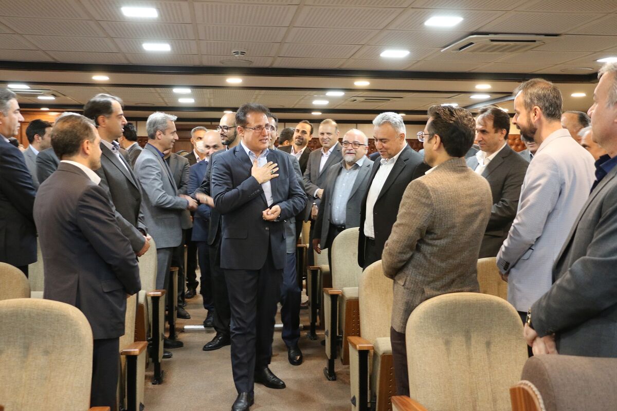 عبور رقم سرمایه‌گذاری‌های بیمه دانا از مرز 20 هزار میلیارد تومان در سال 1403

