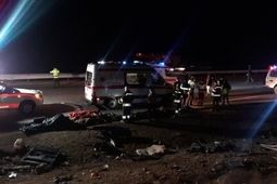 ۱۳ جان‌باخته و ۹ مصدوم در حادثه واژگونی اتوبوس در محور نطنز