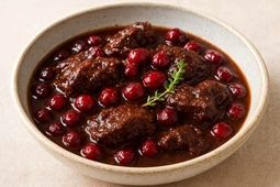 طرز تهیه خورش زغال اخته خوشمزه و مجلسی به سبک خانگی
