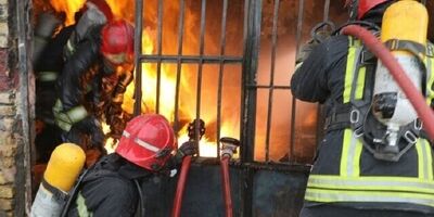 سوختگی شدید ۵ نفر به دنبال انفجار کپسول در انبار ضایعاتی گچساران
