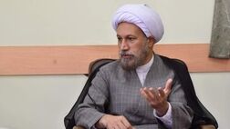 رفع مشکل بیمه اولویت خواسته‌های خانواده شهدا و ایثارگران است