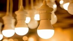 کاهش ۷۰۰ مگاوات مصرف برق در کشور با تعطیلی ادارات