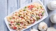 طرز تهیه سالاد ماکارونی با کالباس برای ۴ نفر
