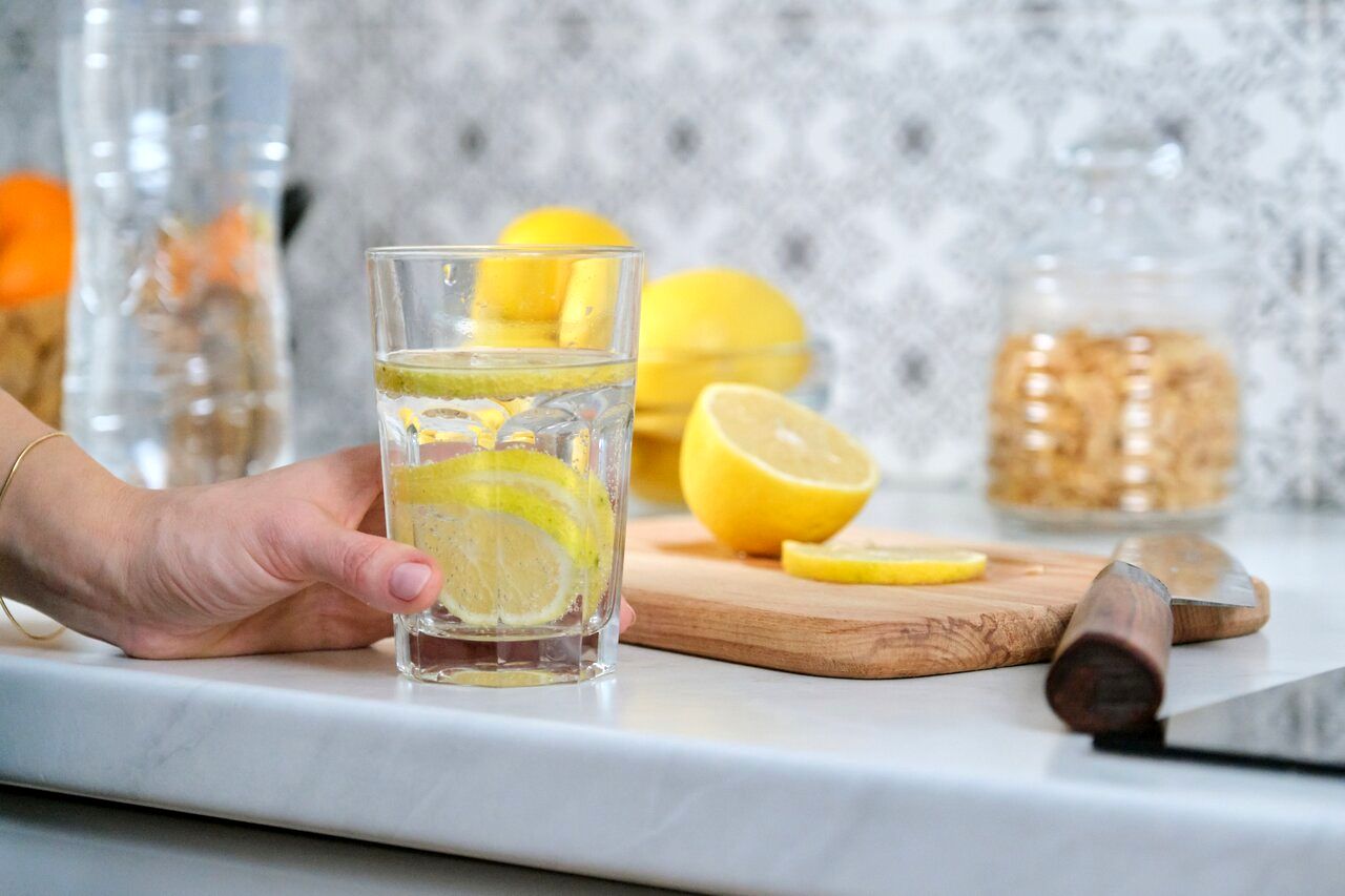 چه خوراکیهایی آب بدن را زیاد میکنند ؟ ؛ بهترین تامین کننده آب بدن