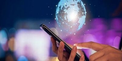 اتصال همه مدارس به اینترنت پرسرعت از طریق فیبرنوری تا پایان دولت سیزدهم
