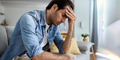 برای درمان سردرد بهاری چه کنیم؟ / راهکارهای طبیعی و دارویی برای تسکین سردردهای فصلی