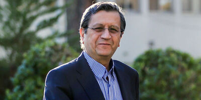 کاهش حجم نقدینگی به ۱۴۰ میلیارد دلار