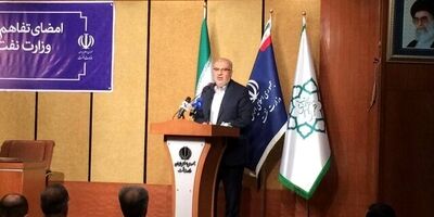 بررسی طرح کاهش سهمیه بنزین در برخی استان‌ها