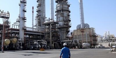 صنعت نفت در جذب سرمایه های  خرد موفقیت چندانی نداشته است
