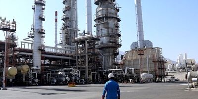 صنعت نفت در جذب سرمایه های  خرد موفقیت چندانی نداشته است