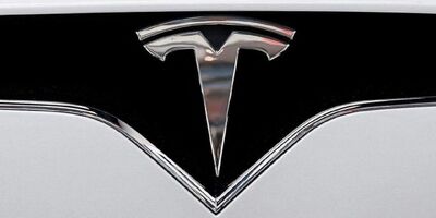 تولید ۷۲۵ هزار خودروی برقی در سال
