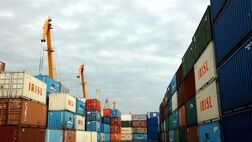 گمرک در برابر ۱۵۰کانتینر ناشناس مسوولیتی ندارد