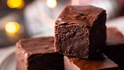 طرز تهیه انواع فاج شکلاتی خوشمزه در خانه

