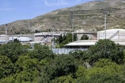 انتشار دود از انبار نفت شهران ناشی از فرآیند جمع‌آوری ضایعات است