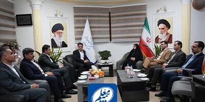 دیدار معاونان بیمه معلم با مدیرکل آموزش و پرورش استان گیلان
