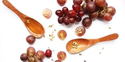 عمر بالای ۱۰۰ سال با استفاده از هسته این میوه!