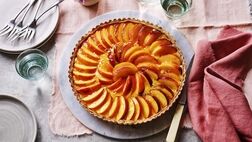  طرز تهیه تارت هلو؛ دسری تابستانی با بافت لطیف 