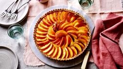  طرز تهیه تارت هلو؛ دسری تابستانی با بافت لطیف 