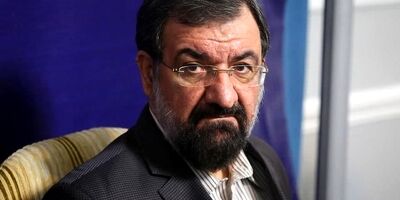 یکی از مشکلات اقتصادی کشور جزیره‌ای عمل کردن بورس، بیمه و بانک‌ است