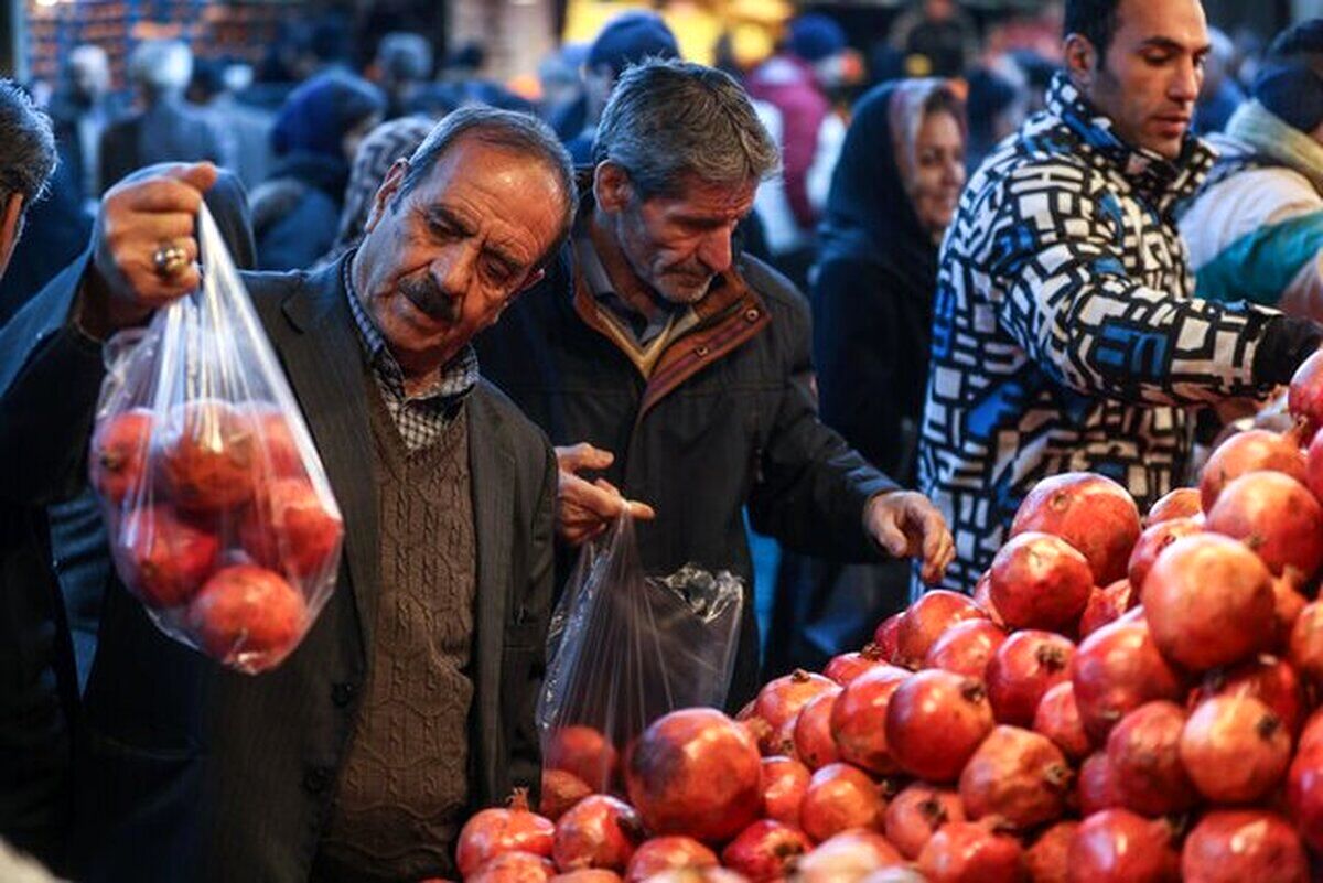 تخلفات بازار شب یلدا را به ۱۳۵ گزارش دهید 