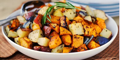 با سیب زمینی و هویج غذای تنوری درست کنید + فوت و فن

