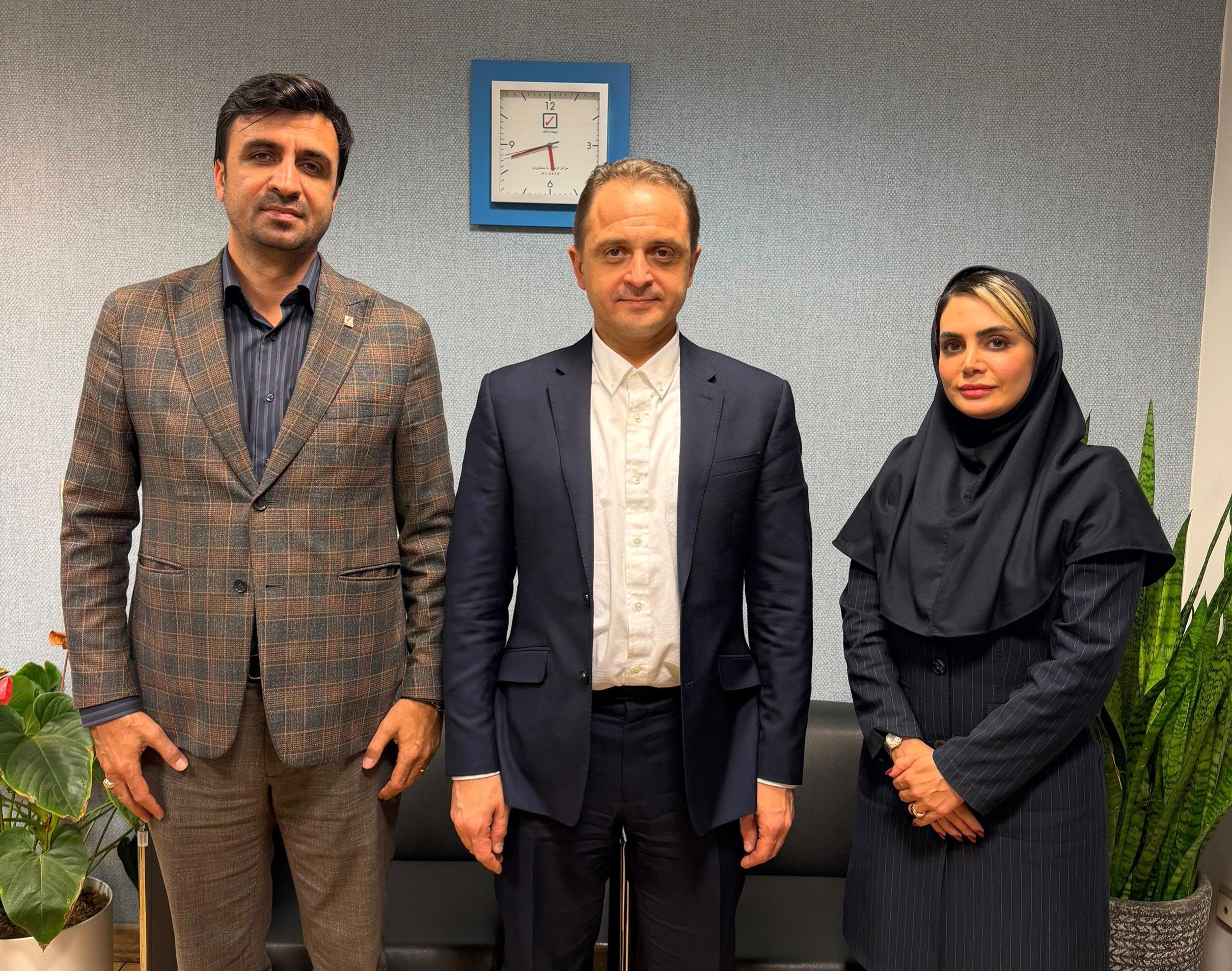 تقویت همکاری‌های بین‌المللی بیمه رازی با RNRC روسیه در حوزه‌های دریایی و هوایی
