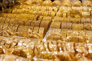 پیش بینی قیمت طلا و سکه برای امروز ۲۲ مهر؛ طلا و دلار در مسیر نوسان شدید