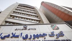  چشم‌پوشی گمرک از درآمد ۱۳ هزار میلیارد تومانی برای حمایت از صنایع 