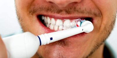 چطور مسواکمان را دور از آلودگی نگهداریم؟
