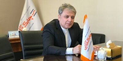 اطلاعات شبکه فروش به عنوان بازیگران مهم برای صنعت بیمه بسیار مفید است