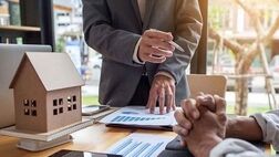  بازار مسکن در مسیر انتظار؛ خریداران و فروشندگان چشم‌به‌راه تحولات جدید 