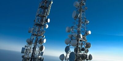 نصب دکل‌های مخابراتی جعلی در کشور صحت ندارد 