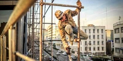کارگران ساختمانی متقاضی بیمه‌ بیش از ظرفیت پیش بینی شده هستند